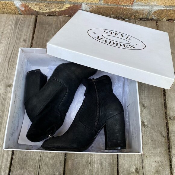 Vintage Steve Madden TATEE Black Block Heel Ankle Booties Size 6.5 - Picture 2 of 14